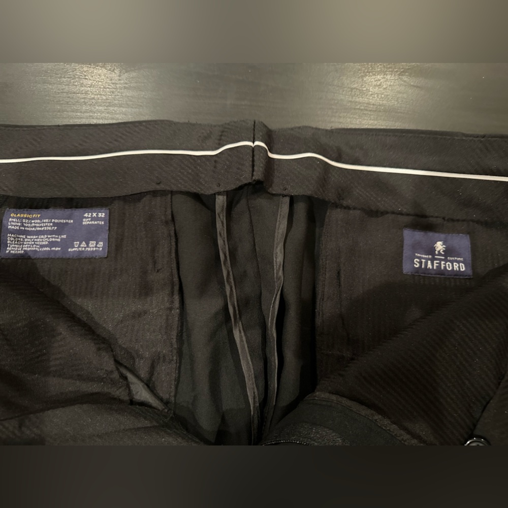 Men’s Stafford black dress pants size 42x32 worn 1x